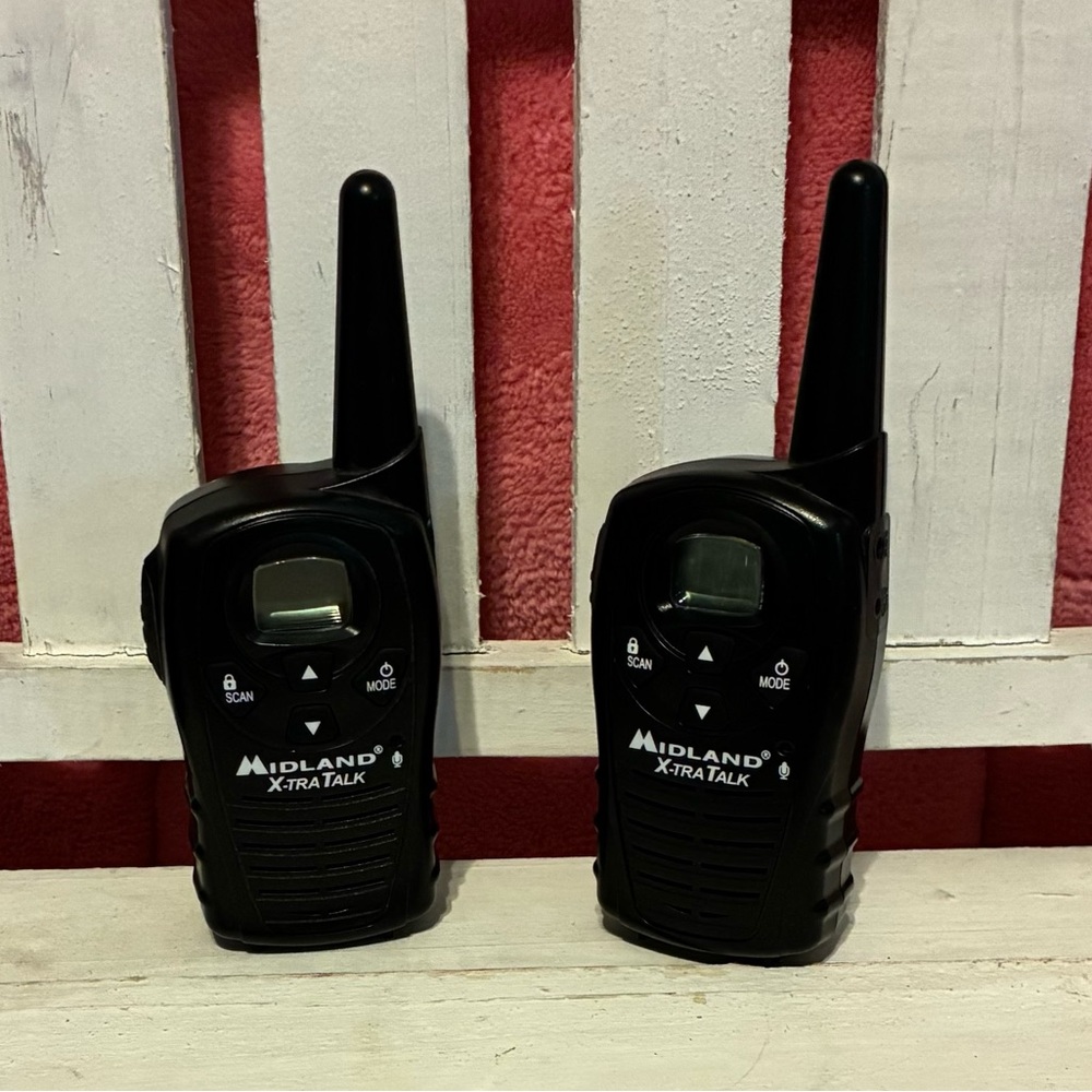X-Tra Talk Black Two-Way Radios
